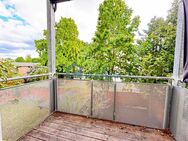 2- Zimmer- Wohnung mit neuer Einbauküche und Balkon, wird komplett renoviert - Güstrow