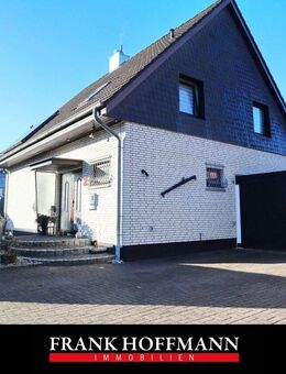 Großräumige 2,5-Zimmer Wohnung auf zwei Ebenen in Henstedt-Ulzburg - Henstedt-Ulzburg