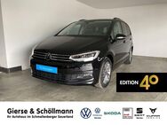 VW Touran, 1.5 TSI Comfortline, Jahr 2022 - Schmallenberg