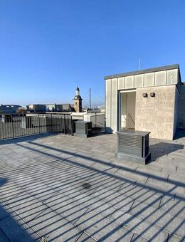 Dachterrassen-Wohnung mit Blick über Düsseldorf im Andreas Quartier mit EBK und TG-Plätzen - Düsseldorf