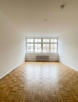 GROßE 2-ZIMMERWOHNUNG MIT BALKON |PROVISIONSFREI! - Berlin