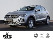 VW T-Roc, 1.5 TSI Life, Jahr 2022 - Magdeburg