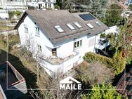 Sonnige Doppelhaushälfte mit zwei Einzelgaragen! - Stuttgart