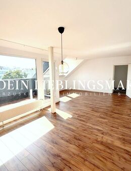 ÜBER DEN DÄCHERN DES GRÜNDERZEITVIERTELS VON MG - ATTRAKTIVE ETW MIT BALKON UND GARAGE - Mönchengladbach