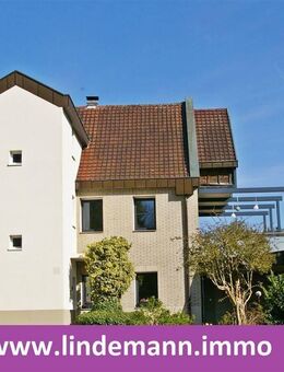 Dirmingen: Umfangreich modernisiertes Dreifamilienhaus in zentraler Lage - Eppelborn