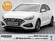 Hyundai i30, T Trend Blue Tooth PP v h, Jahr 2023 - Viersen