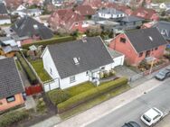 Geestland-Langen // Großzügiges Einfamilienhaus mit Garage in begehrter Lage - Langen (Landkreis Cuxhaven)