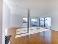 AIGNER-Neuwertige Doppelhaushälfte in Olching mit viel Lichteinfall und großzügigem Garten - Olching