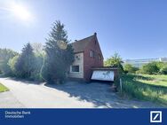Einfamilienhaus in Alleinlage mit Garten - Horn-Bad Meinberg