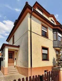 Familienfreundliches Idyll: Saniertes Haus mit Garage und Garten in Bestlage - Ilmenau