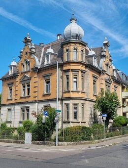 Extravagante und großzügige 3,5-Zimmerwohnung in denkmalgeschützter Villa am Rand der Altstadt - Ravensburg