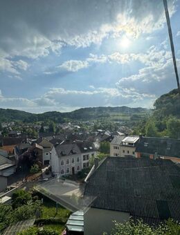 Ruhig gelegenes Einfamilienhaus mit schöner Aussicht über Tawern - Tawern