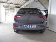 VW Polo, 1.0 TSI MOVE Move TravelAss, Jahr 2023 - Arnsberg