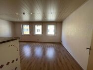 2-Zimmer-Wohnung mit Balkon in zentraler Lage in Nürnberg - Nürnberg