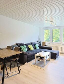 Modernisierte 2-Zimmer-Wohnung für Singles oder Paare - Sindelfingen