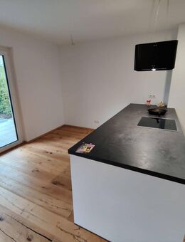 Lichtdurchflutete 3 Zimmerwohnung mit Terrasse im Ulmer Dichterviertel - Ulm