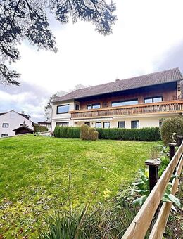 Großzügiges Zweifamilienhaus mit 235 m² Wohnfläche und Traumgarten – Ideal für Familien & Generationenwohnen! - Reichenschwand