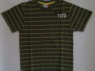 T-Shirt der Marke Yigga Olive Gelb gestreift Gr. 140 zu verkaufen. - Bielefeld