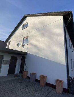 Großzügige Maisonettewohnung mit 5 Zimmern und Garten - Königsbrunn
