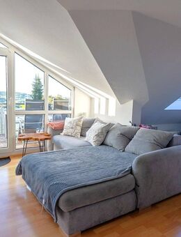 Wunderschöne 3,5 Zimmer-Dachgeschosswohnung in Witten-Herbede mit traumhaftem Blick über das Ruhrtal - Witten