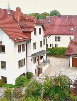 Raum für Visionen! Wohn-und Geschäftshaus mit großem Gartengrundstück - Kirchenlamitz