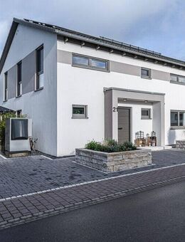 Exklusives Traumhaus in ruhiger und gediegener Lage! L - Echternach 30min. - Biersdorf (See)
