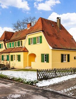 Bezaubernde Doppelhaushälfte mit liebevollen Details und Garage in Rottweil! - Rottweil