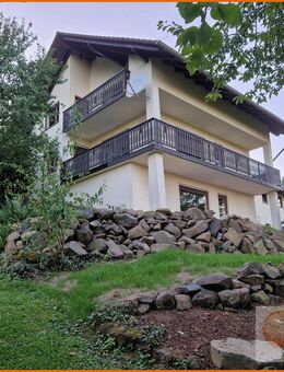 Wohnhaus mit 2 Garagen und Einbauküche zur Miete in Steinau Marborn - Steinau (Straße, Brüder-Grimm-Stadt)