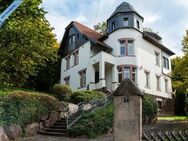 Absolut filmreif: Herrliche Villa als modernes Familien- und Arbeitsdomizil - Ottweiler