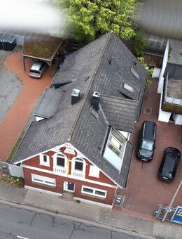 Saniertes Zweifamilienhaus mit moderner Einliegerwohnung und separatem Baugrundstück - Delmenhorst