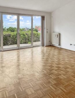 Dachgeschosswohnung mit Wohnraum ähnlich ausgebautem Spitzboden im Dichterviertel von Mülheim - Mülheim (Ruhr)