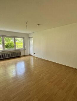 *** RUHIGE LAGE - WÄRMEGEDÄMMT - S-BAHN-NÄHE *** - Wendlingen (Neckar)