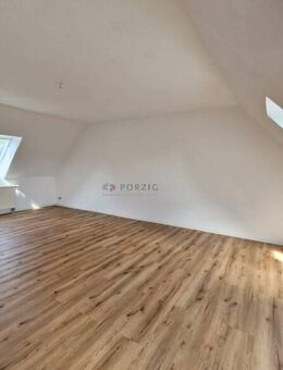 +++Gemütliche Dachgeschosswohnung mit 3 Zimmern+++ - Ribnitz-Damgarten