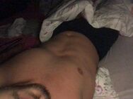 Ab 22:30 Hetero Nordafrikaner sucht !! - Berlin Charlottenburg-Wilmersdorf