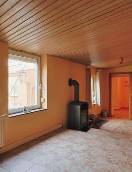 Einfamilienhaus mit Potenzial in sehr schöner Lage - Naumburg (Saale)