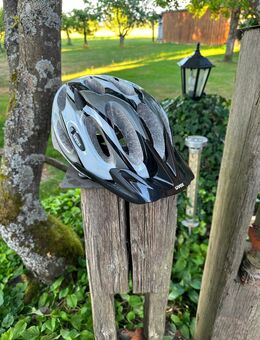 Damen Fahrradhelm wenig gebraucht UVEX - Ebhausen