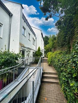 ***wie ein eigenes Haus - mit allen Vorzügen einer Wohnung - Wuppertal