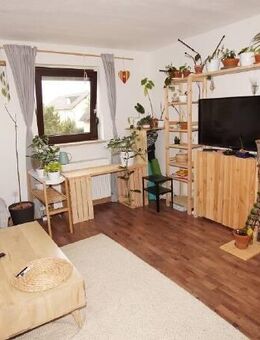 Gepflegte 2 Zimmer-Wohnung mit Dachterrasse - Straubing