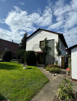 Familienfreundliches Wohnen in Lemgo - Charmantes Zweifamilienhaus mit Garten! - Lemgo