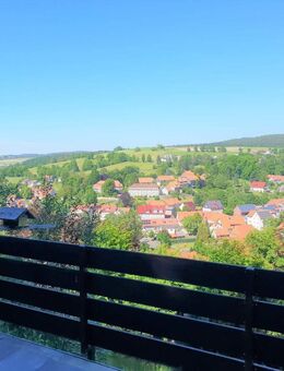 Kleines Einfamilienhaus mit Baugrundstück und traumhaftem Ausblick - Nentershausen (Hessen)