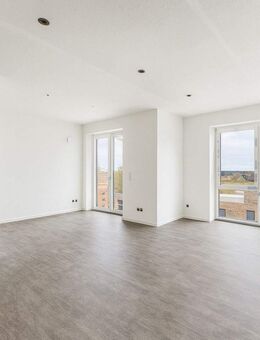 ERSTBEZUG: Maisonette-Wohnung in zentraler Lage von Husum - Husum (Schleswig-Holstein)