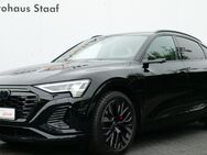 Audi Q8, Sportback S line, Jahr 2023 - Nidderau