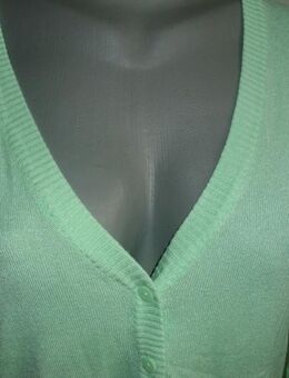 Damen Strickjacke, V-neck Gr. 38 - Saarbrücken