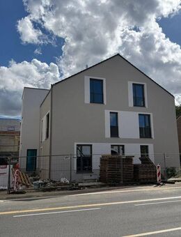 Moderne u. helle Wohnung mit sonnigem Balkon . Wohnen im Rodehof . ca. 71 m² Wfl. . . NEUBAU . . - Herzogenrath