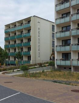 Neu sanierte 2-Raum-Wohnung mit WBS - barierrearm & mit Aufzug! - Neustrelitz