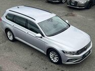 VW Passat Variant, 2.0 TDI, Jahr 2021 - Schwabach