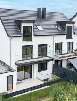 Geräumige 6-Zimmer-Doppelhaushälfte mit gehobener Innenausstattung in Meerbusch - Meerbusch