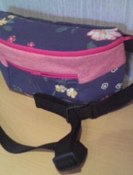 Bauchtasche blau mit bunte Blumen - Unna
