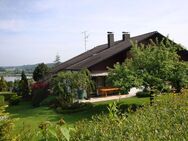 Geräumiges Einfamilienhaus mit Einliegerwohnung in ruhiger Siedlungslage mit Garage und Garten - Postmünster