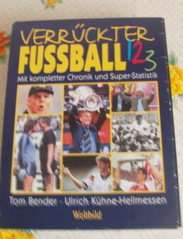 Verkaufe 3 Bücher " Verrückter Fussball " - Stendal (Hansestadt)